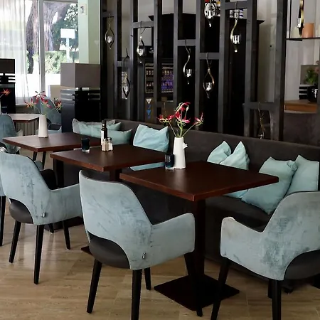 Der Valk Barcarola Hotel